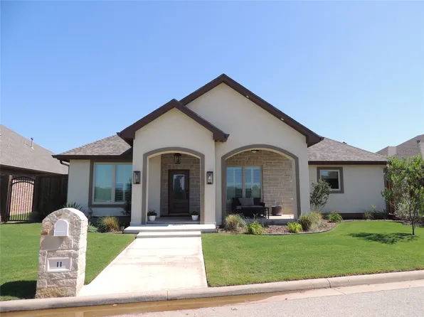 11 Monarch Dr, Abilene, TX 79606