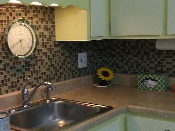 Mosiac backsplash
