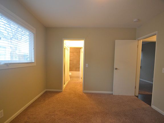 4th image of 10918 Atkinson Ave