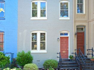 412 7th St SE, Washington, DC 20003