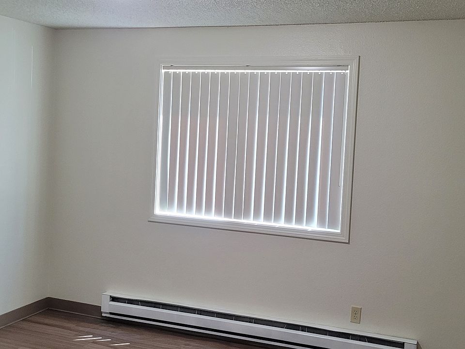 1st image of 418 75th St SE #16
