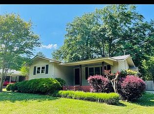 125 Hunts Dr, Calhoun, GA 30701