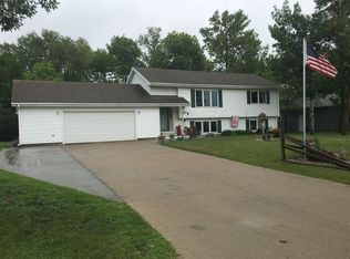 1417 Sunset Blvd, Hawley, MN 56549