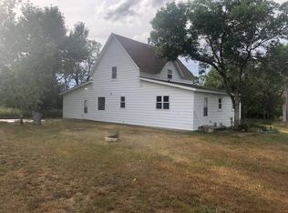 972 Mail Route Rd, Flaxville, MT 59222