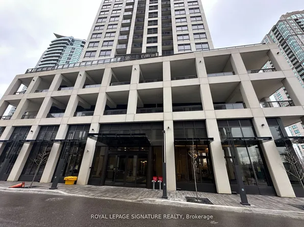 30 Elm Dr W, Mississauga, ON
