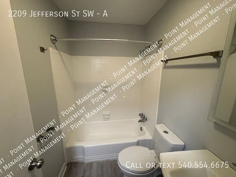 2209 Jefferson St SW #A — Photo 4