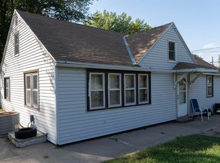1513 S Fairmount St, Sioux City, IA 51106