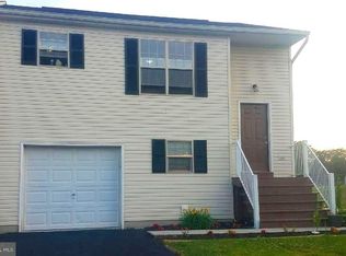 2918 Milky Way Rd, Dover, PA 17315