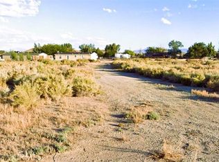 11 Pinehurst Ct, Yerington, NV
