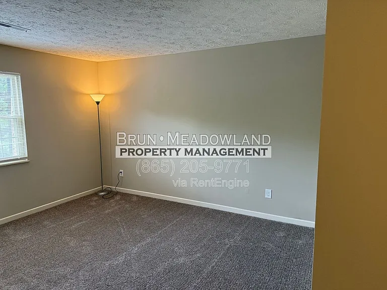 8719 Gleason Dr #C — Photo 6