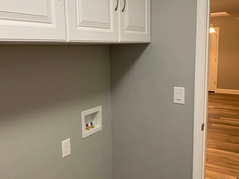 435 Hamlett Dr — Photo 12