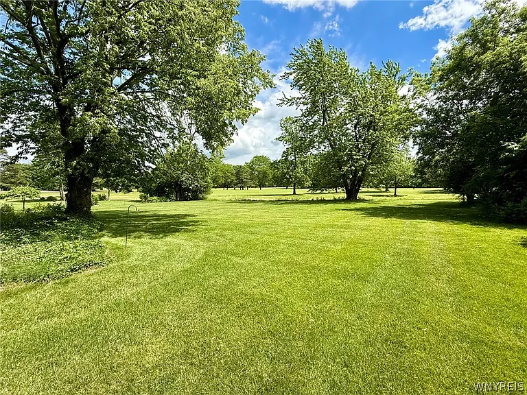 5125 Forest Rd — Photo 5