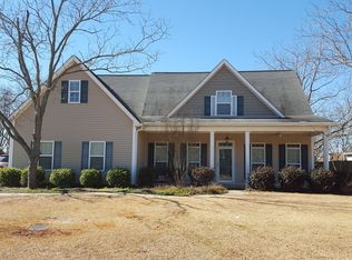 218 Grove Ln, Kathleen, GA 31047