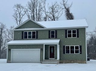46 Bromont St, Chicopee, MA 01020