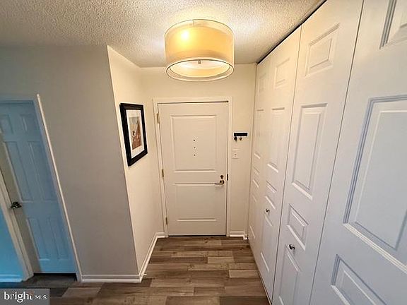 3rd image of 4601 N Park Ave APT 715