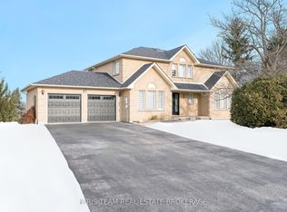 7 Golfview Blvd, Bradford West Gwillimbury, ON L3Z 3Z1
