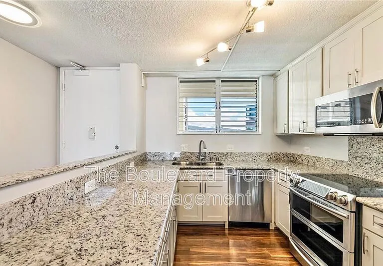 1717 Ala Wai Blvd #2508 — Photo 5