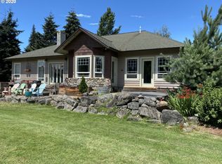 3555 Broken Tee Dr, Hood River, OR 97031