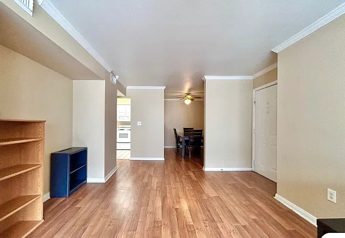 509 W 26th St
