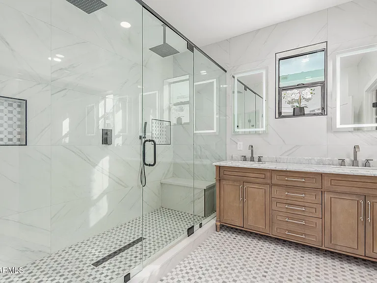 6404 W Black Hill Rd — Photo 17