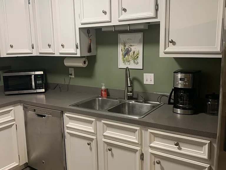4100 Five Oaks Dr #45 — Photo 16