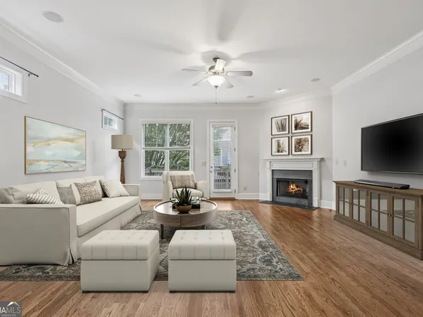 3107 Turman Cir, Decatur, GA 30033