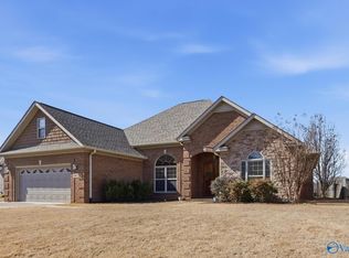 1007 Worton Grange Pl, Decatur, AL 35603