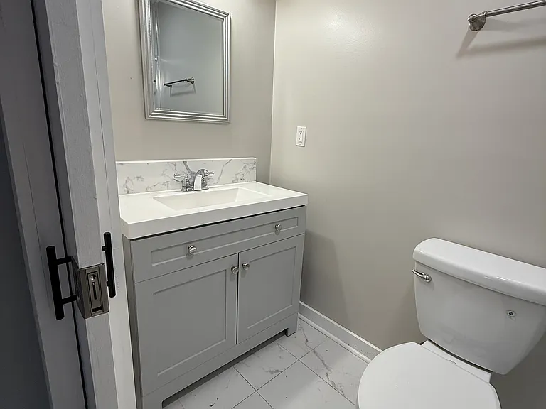 5205 Oak Grove Cir #1 — Photo 11