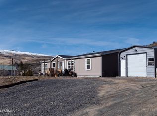 14768 N Wenas Rd, Selah, WA 98942