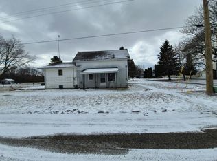 202 E Fulton St, Perrinton, MI 48871