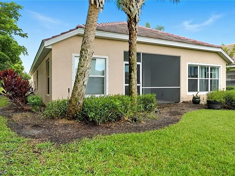 2427 Woodbourne Pl — Photo 25