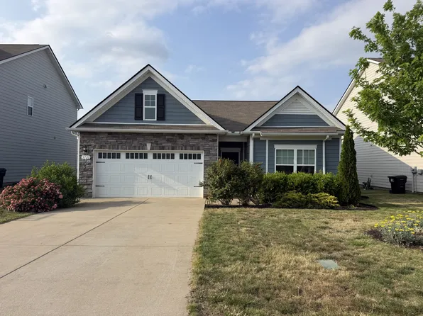 3722 Pelham Wood Dr, Murfreesboro, TN 37128