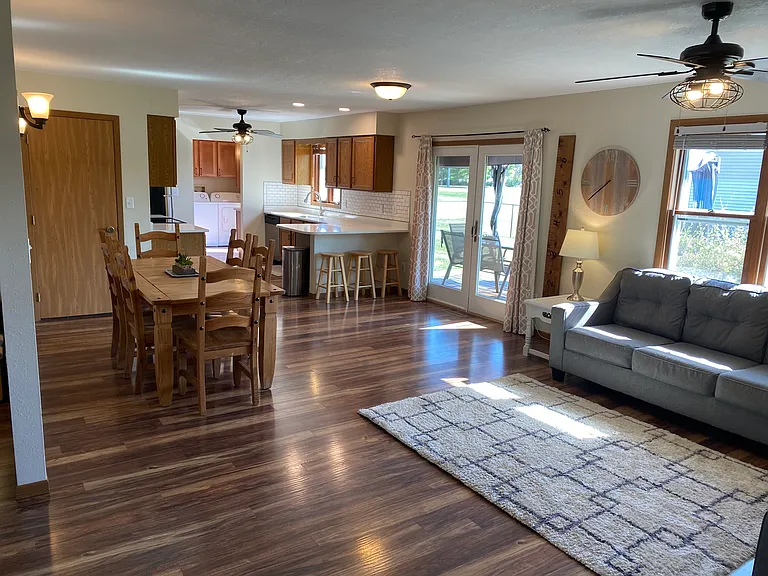 1108 E Pl — Photo 16