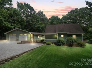 3438 Oak Ridge Cir, Lincolnton, NC 28092