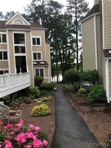 202 Water Pointe Ct, Midlothian, VA, 23112