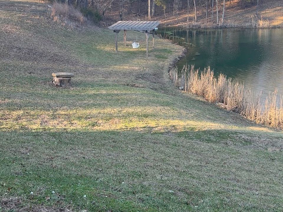 2nd image of 3924 Cairo Bend Rd #1