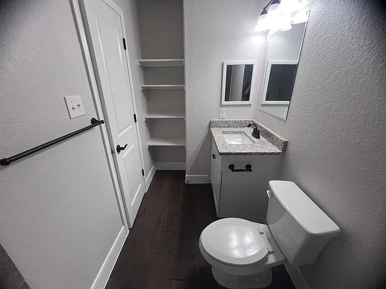 6302 Melanzane Ave #1 — Photo 17