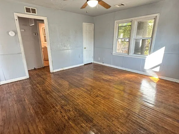 824 Parker St, Amarillo, TX 79101
