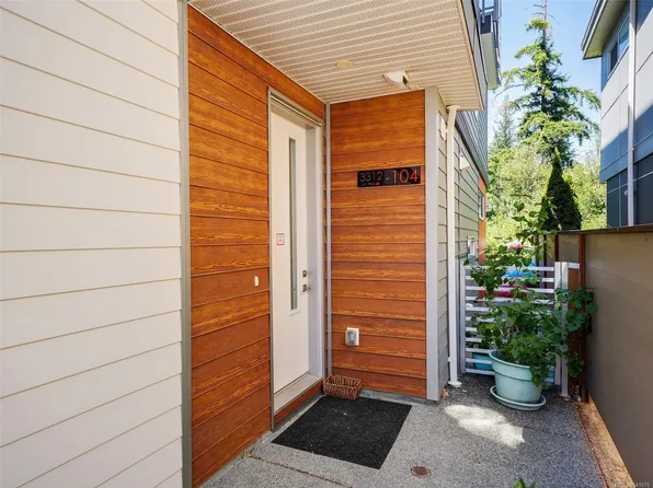 3312 Radiant Way #104, Langford, BC V9C 0K3
