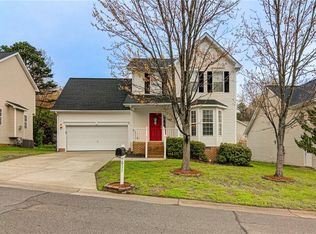 611 Camden Place Dr, Winston Salem, NC 27103