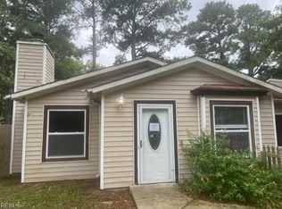 1427 Goldfinch Ln, Virginia Beach, VA 23454