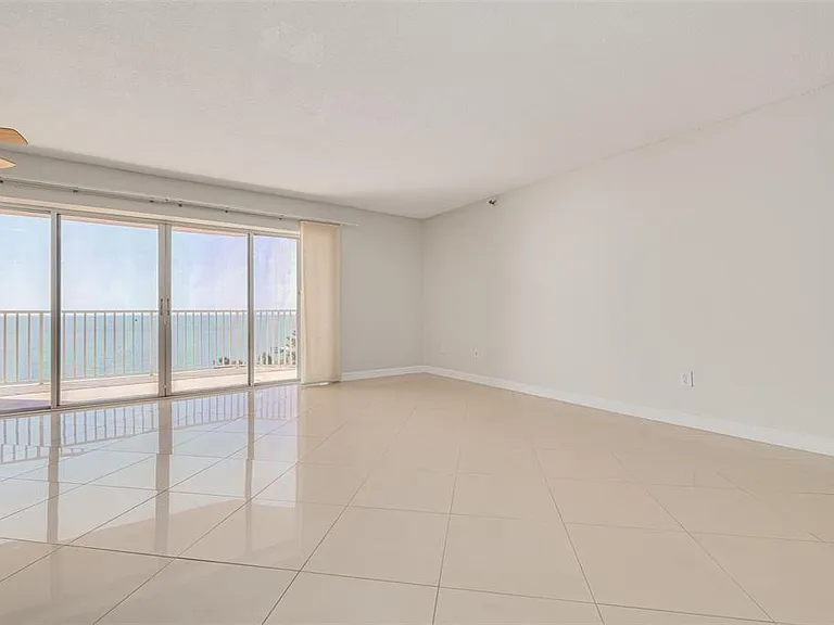 7432 Sunshine Skyway Ln S #704 — Photo 5
