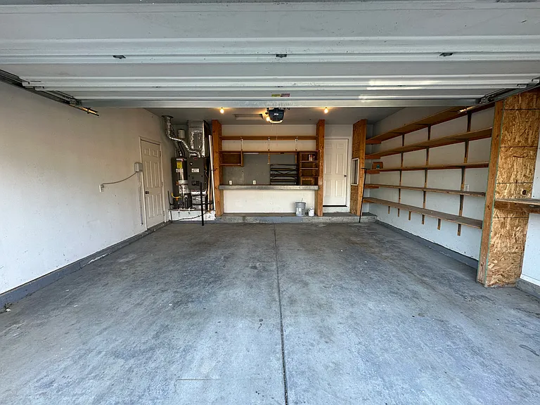 16384 Rainbow Dr — Photo 36