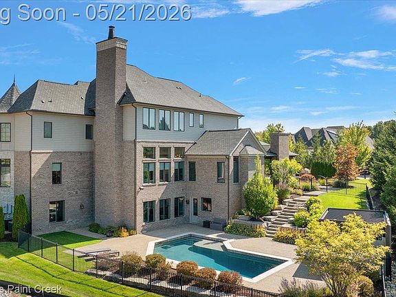 3rd image of 4838 Pinecrest Ct