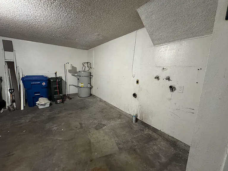 33 Bahia Cir — Photo 32