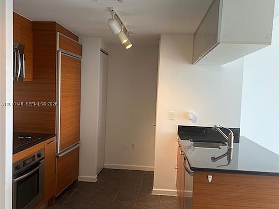 5th image of 50 Biscayne Blvd APT 3407