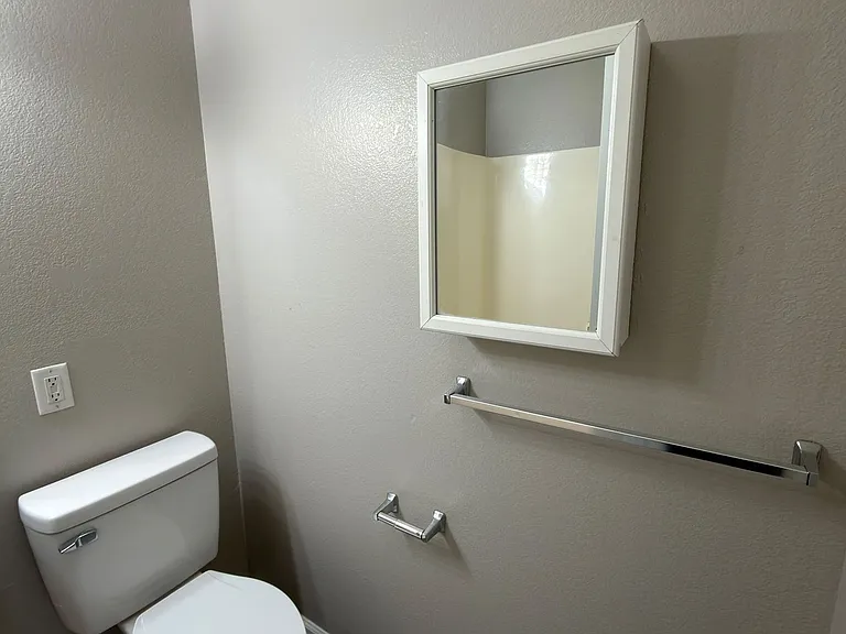 Cornerstone Apartments — Photo 21