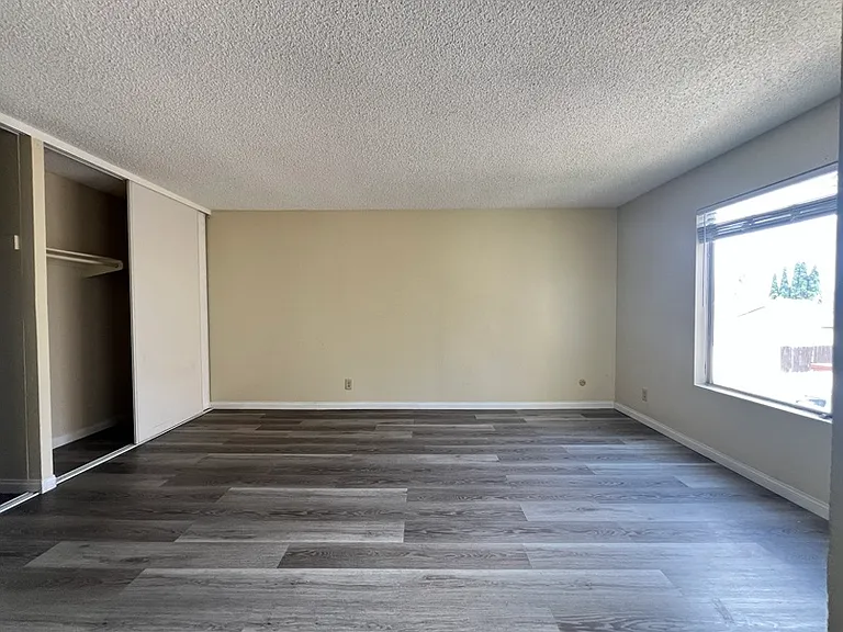 8828 Mira Mesa Blvd #2 — Photo 11