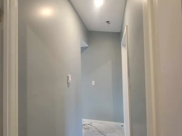 (undisclosed Address), Oxford, ME 04270