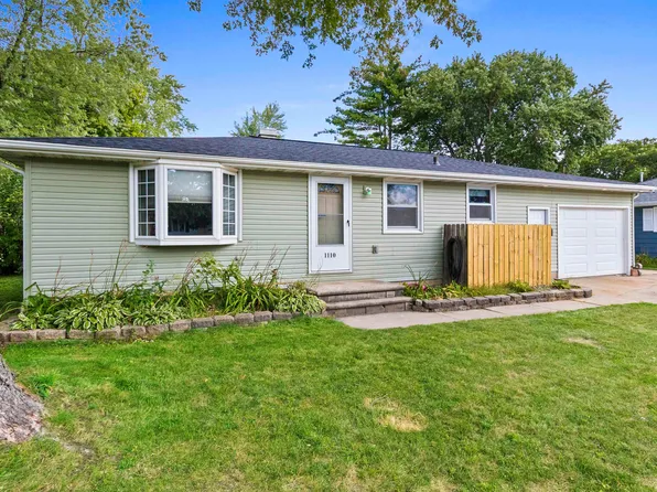 1110 Roscoe St, Green Bay, WI 54304